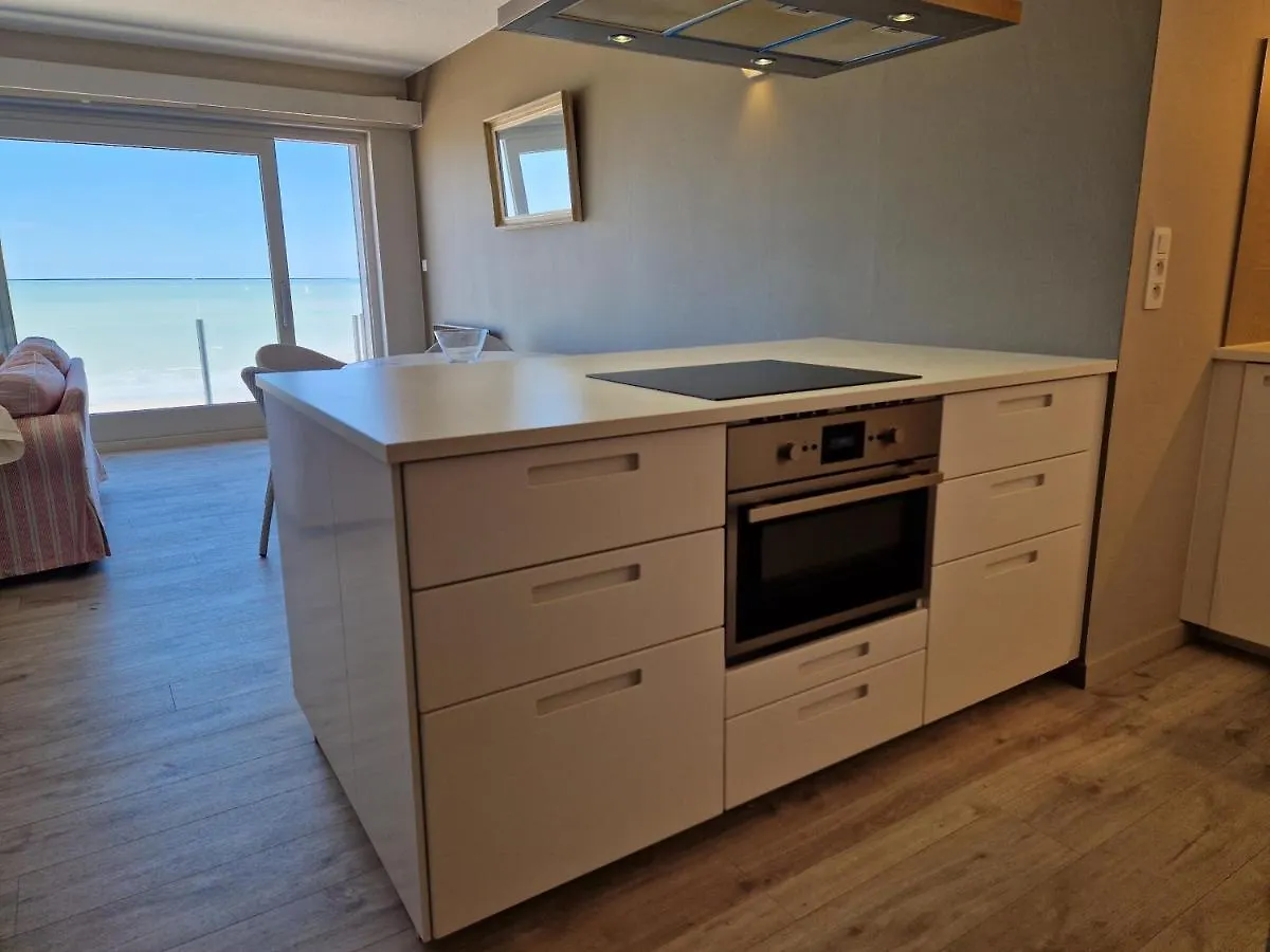 Premium Holidays - Charming Studio Senator 08.03 Apartment Middelkerke Belgium